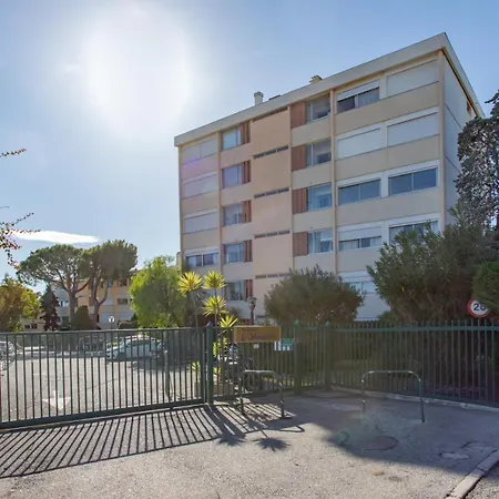 A3 - 2 Bdr Sea View 10 Min - Parking, Pool & Terrace * Antibes