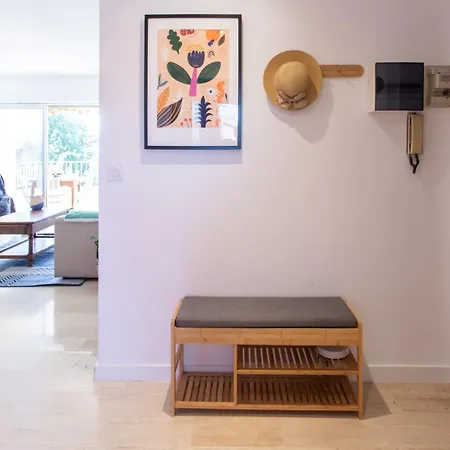 A3 - 2 Bdr Sea View 10 Min - Parking, Pool & Terrace Apartment