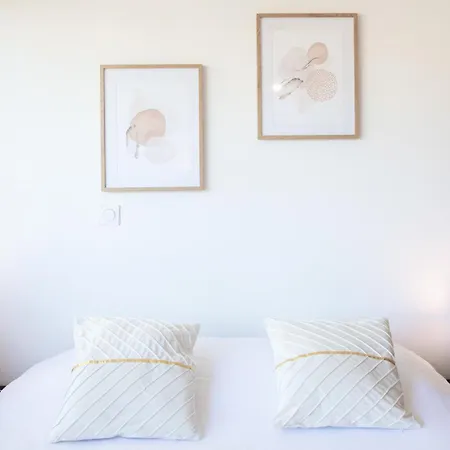 Apartment A3 - 2 Bdr Sea View 10 Min - Parking, Pool & Terrace Antibes